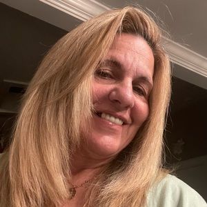 Meet your Posher, Joyce